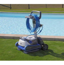 Chariot robot piscine